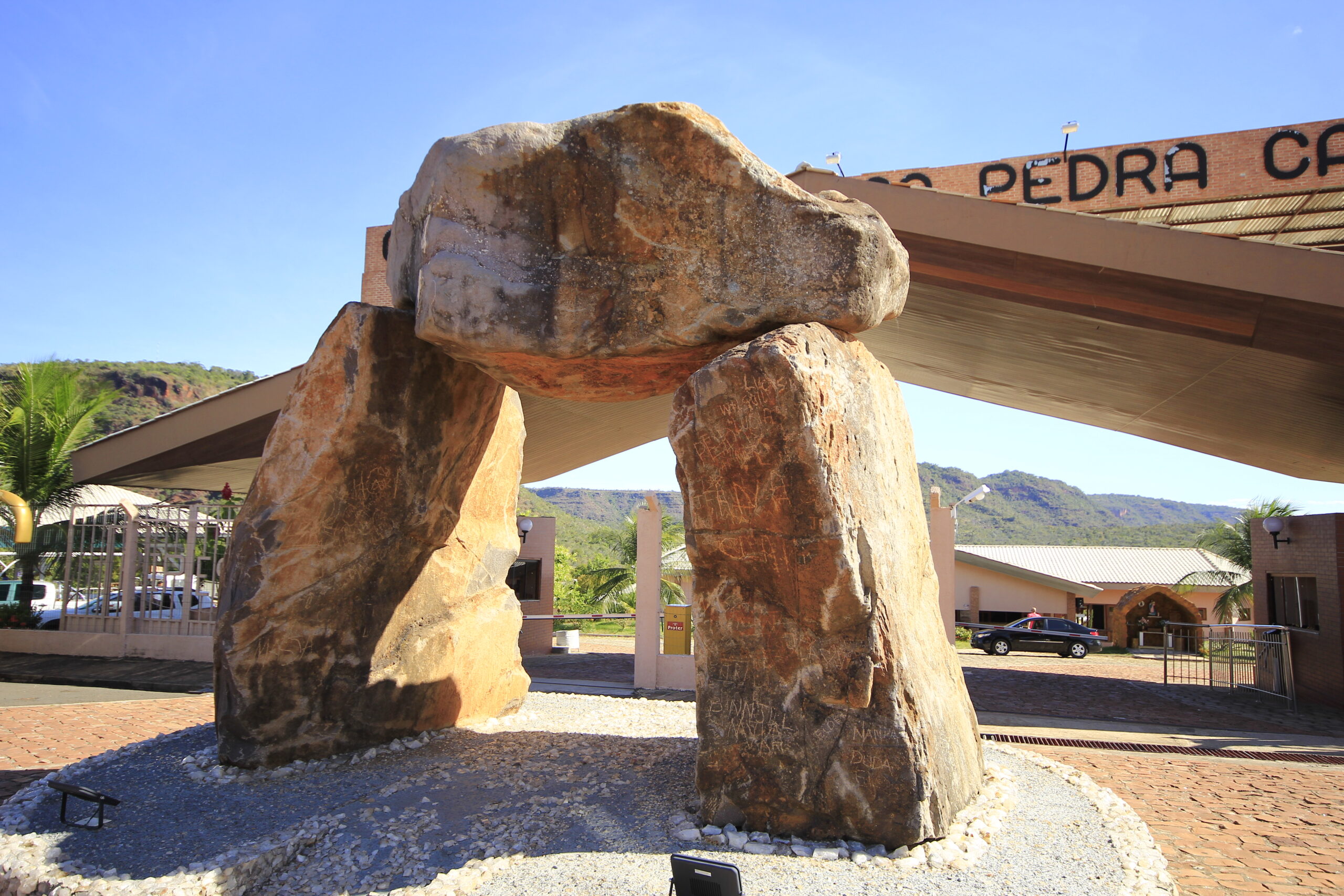Pedra Caída - Cânions